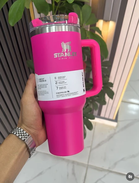 Stanley Quencher Pipetli Termos 1,18 L ürün görseli 1