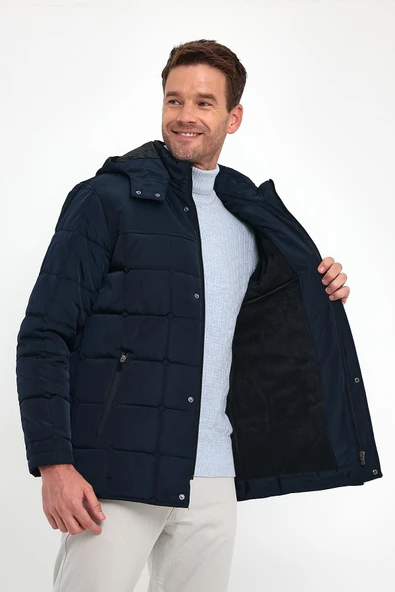 Erkek Lacivert Standart Fit Normal Kesim Çıkmalı Kapüşon Dik Yaka Mont - 3