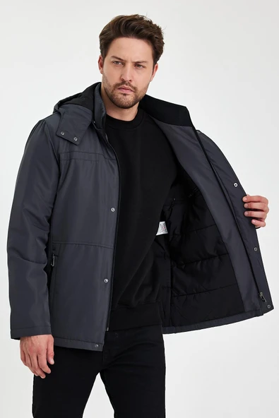 Gri İçi Kalın Kürklü Çıkartılabilir Kapüşonlu Fermuar Çepli Rüzgar Ve Su Geçirmez Mont&Kaban - Resim 3