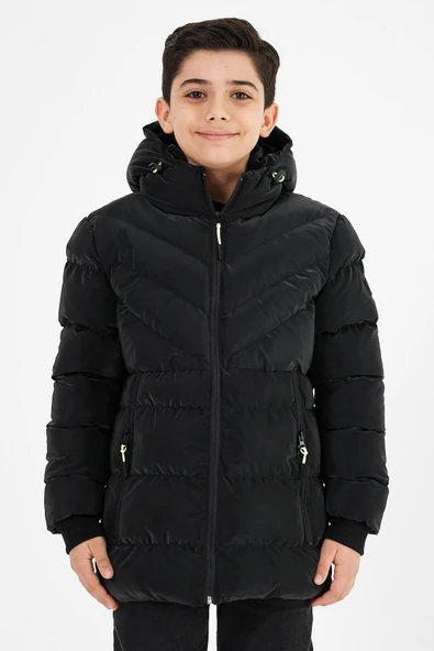 Siyah Erkek Çocuk Sabit Kapüşonlu Şişme Deri Karışımlı Kumaş Mont&Kaban ürün görseli 1