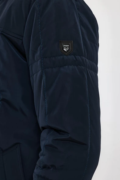 Erkek Lacivert Standart Fit Normal Kesim Çıkmalı Kapüşon Dik Yaka Mont - Resim 5