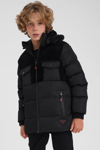 Siyah Peluş Detaylı İçi Kürklü Kalın Şişme Erkek Çocuk Mont&Kaban ürün görseli 1