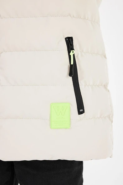 Krem Erkek Çocuk Çıkartılabilir Kapüşonlu Şişme Deri Karışımlı Kumaş Mont&Kaban - Resim 5