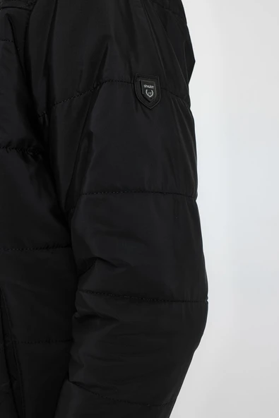 Erkek Siyah Standart Fit Normal Kesim Dik Yaka Omuz Detaylı Kışlık Mont - 4