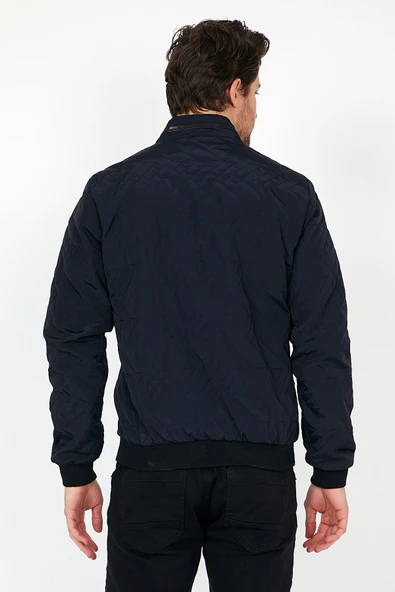 YENİ SEZON ERKEK LACİVERT MEVSİMLİK TRİKO VE DERİ BİYE DETAYLI FERMUARLI İÇ CEPLİ MONT&CEKET - Resim 6