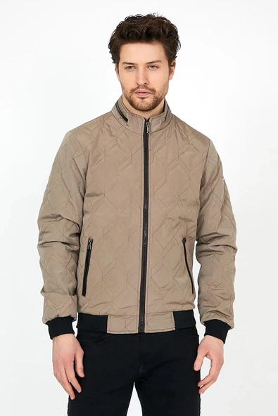 Yeni Sezon Erkek Krem Mevsimlik Triko Ve Deri Biye Detaylı Fermuarlı İç Cepli Mont&Ceket ürün görseli 1