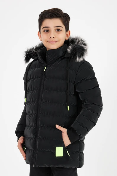 Siyah Erkek Çocuk Çıkartılabilir Kapüşonlu Şişme Deri Karışımlı Kumaş Mont&Kaban - Resim 4