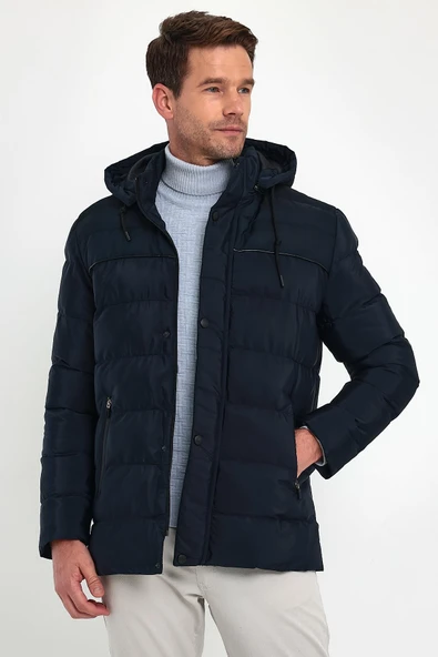Erkek Lacivert Standart Fit Normal Kesim İçi Kürklü Çıkmalı Kapüşon Dik Yaka Mont ürün görseli 1
