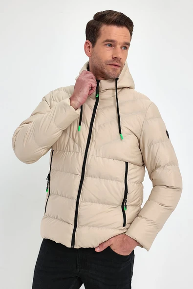 Erkek Krem Standart Fit Normal Kesim İçi Kürklü Sabit Kapüşon Dik Yaka Mont - Resim 3