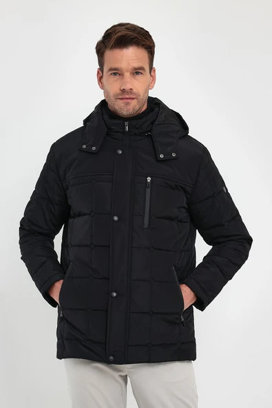 Erkek Siyah Standart Fit Normal Kesim Çıkmalı Kapüşon Dik Yaka Mont ürün görseli 1