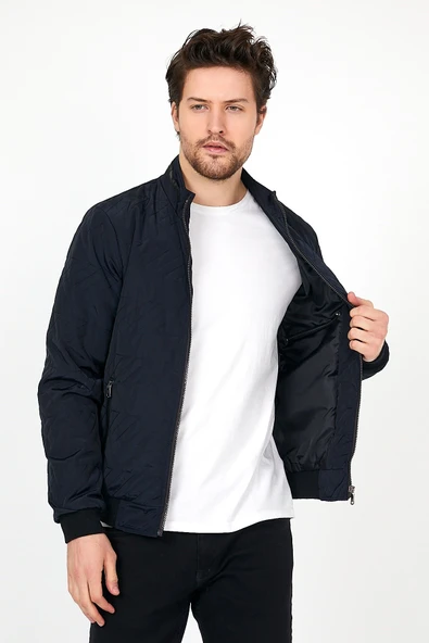 YENİ SEZON ERKEK LACİVERT MEVSİMLİK TRİKO VE DERİ BİYE DETAYLI FERMUARLI İÇ CEPLİ MONT&CEKET - Resim 4