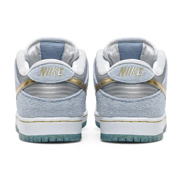 Nike Sean Cliver x Dunk Low SB Holiday Special - 3