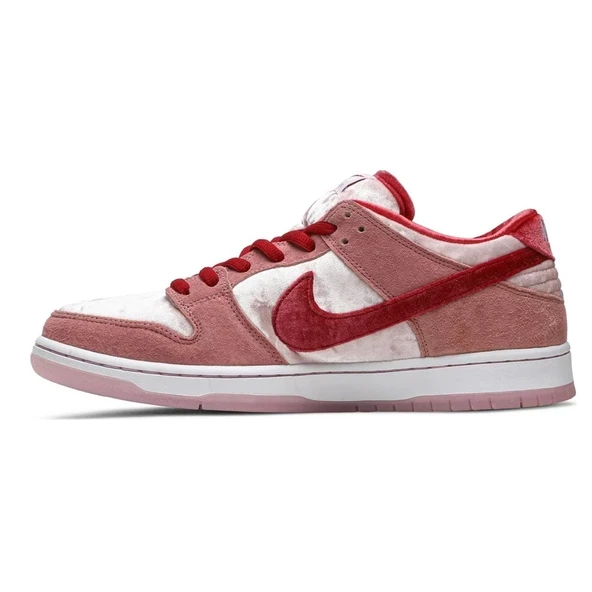 Nike SB Dunk Low StrangeLove Skateboards - 2