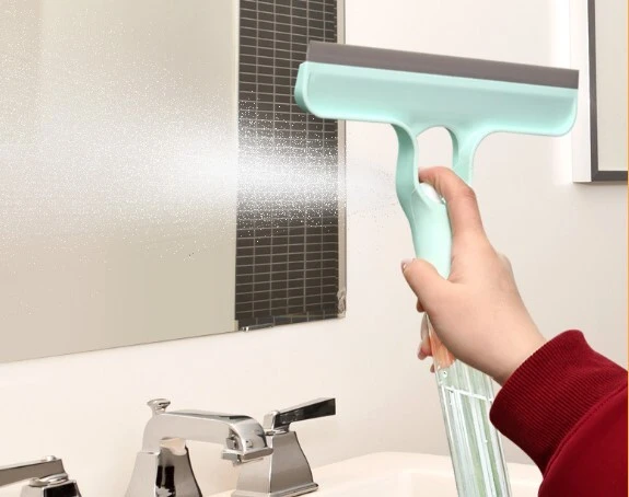 4 in 1 Spreyli Çek Çekli Camsil ve Fırça Aparatı - 4