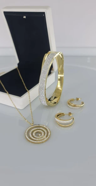 Elit Gold Çelik Takı Seti ürün görseli