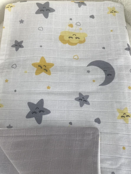 80 x 90 Unisex Bebek Battaniyesi – Sarı & Gri Gökyüzü Temalı Müslin