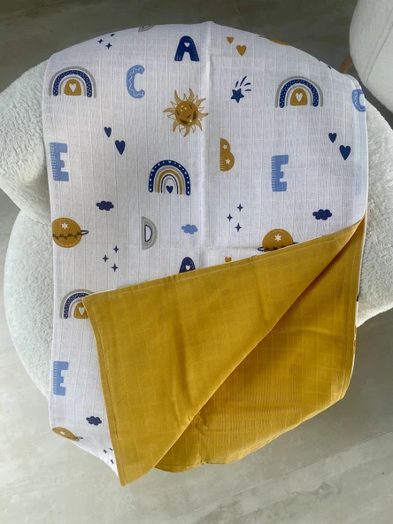 80 x 90 Unisex Bebek Battaniyesi - Renkli Alfabe & Gökyüzü Desenli Müslin