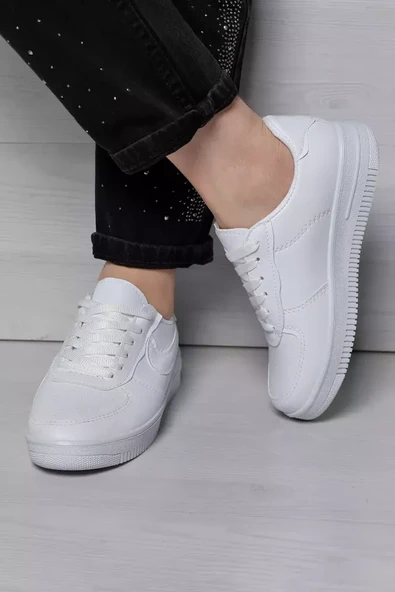 Bağcıklı Kadın Spor Ayakkabı Beyaz TZL-P-00015034 - 2