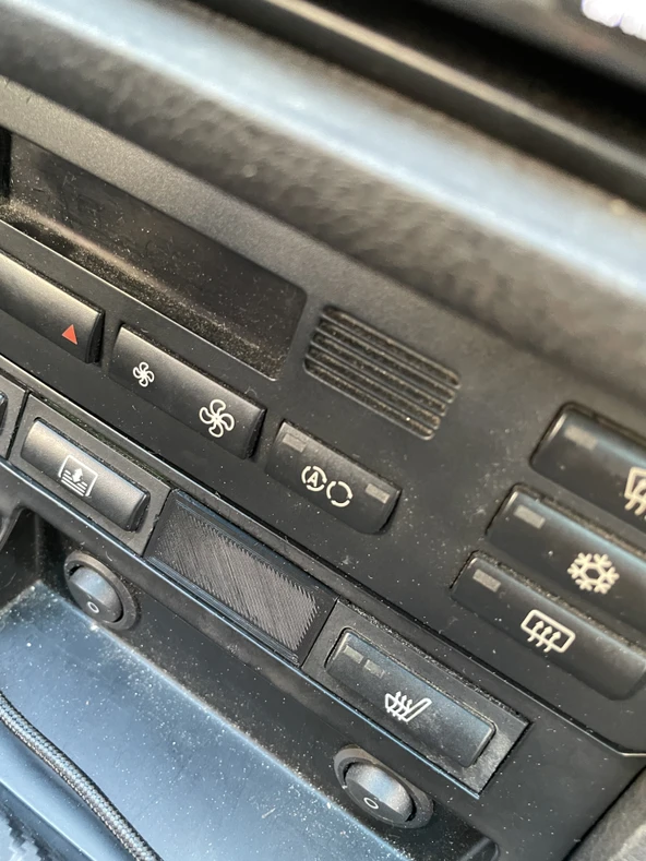 BMW E46 Düğme siyah ürün görseli