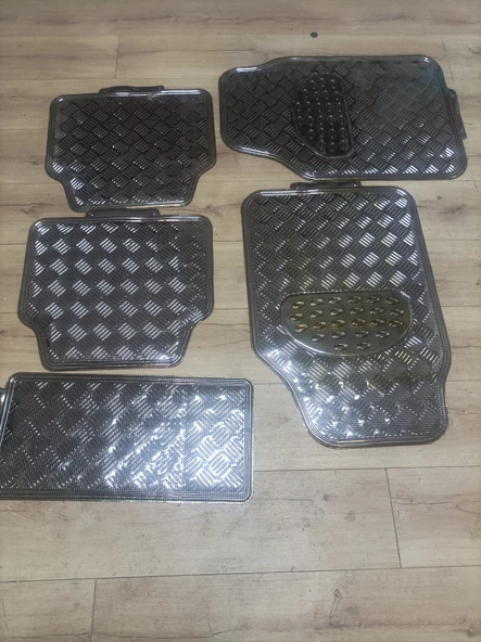 Oto araç paspas ürün görseli 1