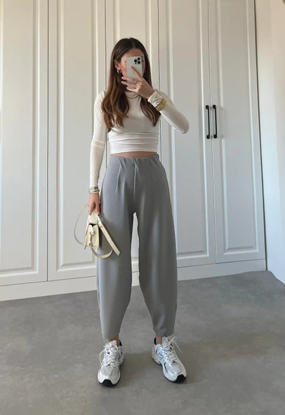 Kadın Krep Kumaş Balon Pantolon ürün görseli