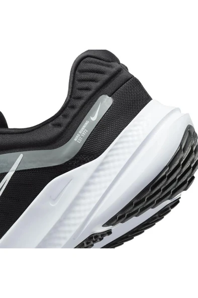 Nike QUEST 5 DD0204 001 Erkek Yürüyüş ve Koşu Ayakkabısı Siyah Beyaz 40-46 - Resim 6