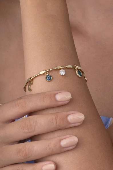 Göz İşlemeli Altın Kaplama Kadın Charm Bileklik - Resim 3