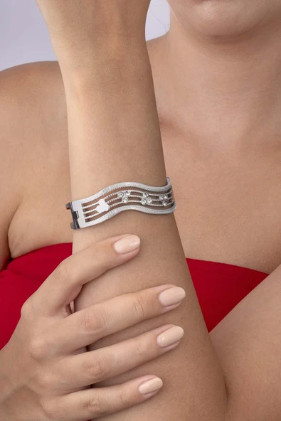 Dalgalı Model Ara Taşlı Beyaz Altın Kaplama Kadın Çelik Kelepçe Bileklilk - Resim 3