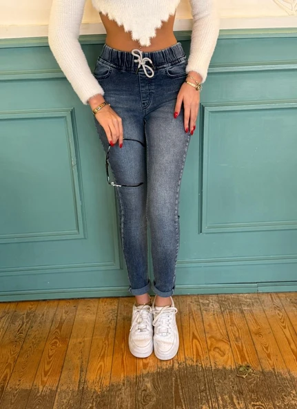 Kadın Belden Bağlamalı Cepli Yüksek Bel Kot Pantolon ürün görseli