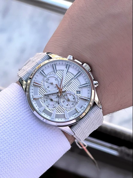 Lee Cooper 3 Atm Suya Dayanıklı Özel Tasarım Erkek Kol Saati VS.BLKT.0504 ürün görseli