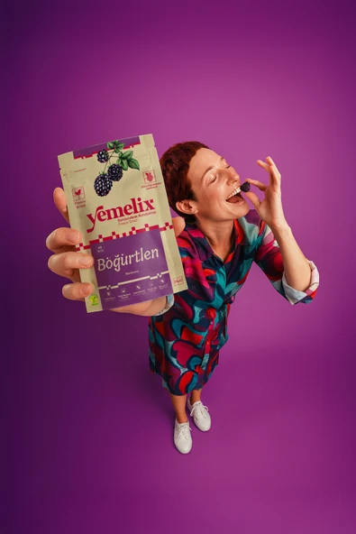 Freeze Dried 10'lu Dolu Dolu Paket Böğürtlen Kuru Meyve Cipsi - Dondurularak Kurutulmuş Böğürtlen 15Gx10 - Resim 3