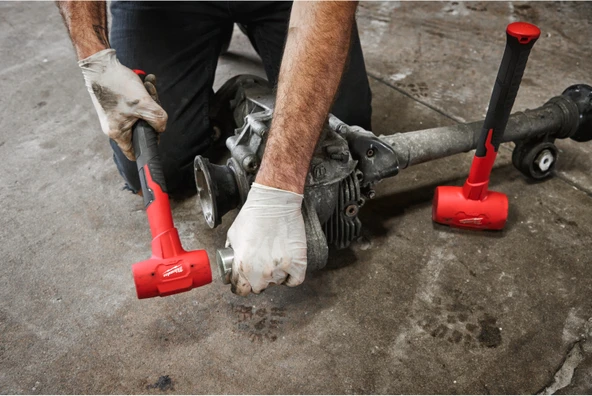 Milwaukee Plastik Kaplı Bilyeli Çekiç 790 GR 4932492350 - 5