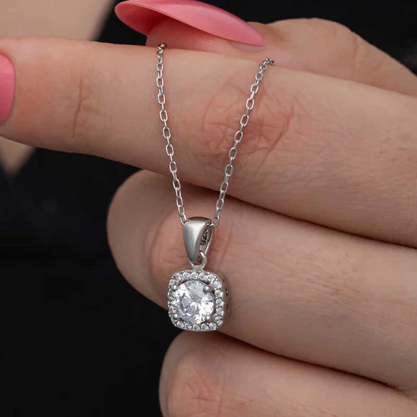 Gümüş Kare Montür Tek Taş Kadın Kolye - Resim 7