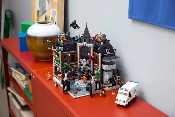 LEGO 76300  Batman Arkham Asylum - Resim 9