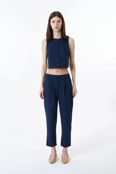 Quzu Kemer Detaylı Kadın Pantolon