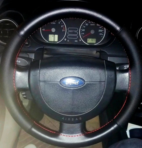 DİKİŞLİ DİREKSİYON KILIFI NOKTALI DERİ MİNİKARE KARBON DERİ KIRMIZI DİKİŞLİ F.OR.D CONNECT ürün görseli