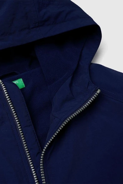 United Colors of Benetton Erkek Çocuk 2IGGCN06E-25K Yağmurluk Lacivert - Resim 3