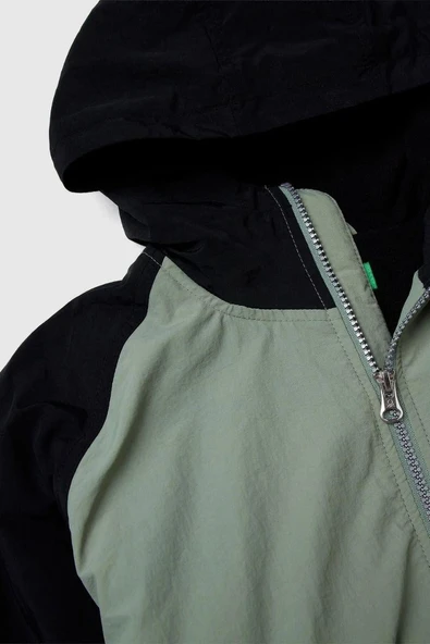 United Colors of Benetton Erkek Çocuk 2IGGCN06J-25K Yağmurluk Haki - Resim 3