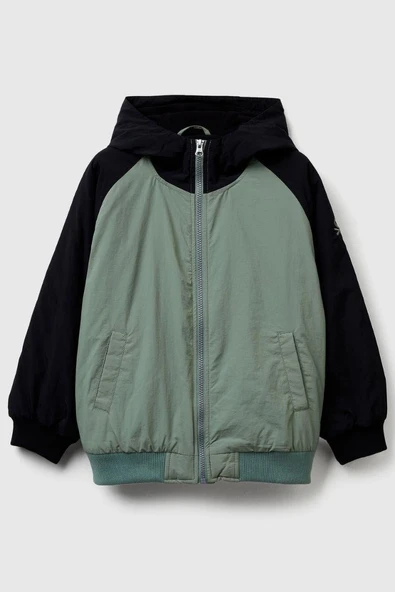 United Colors of Benetton Erkek Çocuk 2IGGCN06J-25K Yağmurluk Haki ürün görseli 1