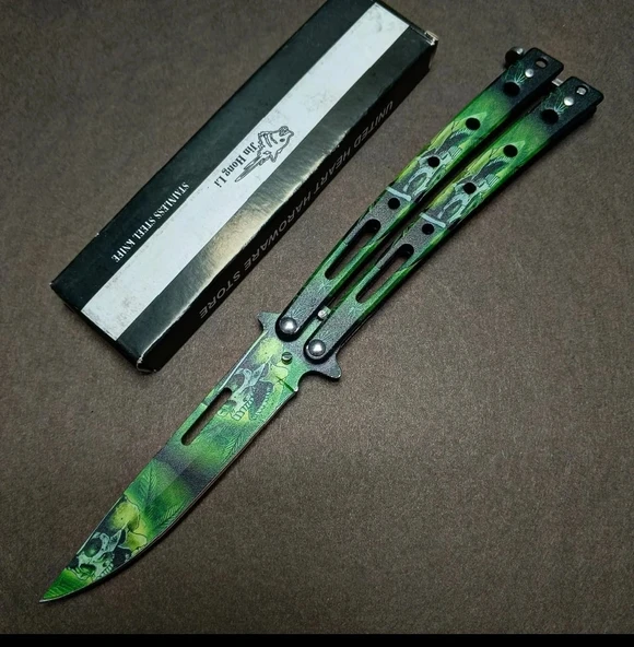 AlsepeteAvm Yeşil Kuru Kafa Desenli Kelebek ürün görseli 1