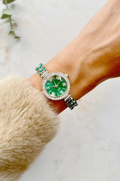 Dienna Gri Kasa Yeşil Taşlı Kadın Kol Saati ürün görseli 1