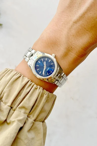 Valinor Gri Kordon Lacivert Kadran Kadın Kol Saati ürün görseli 1