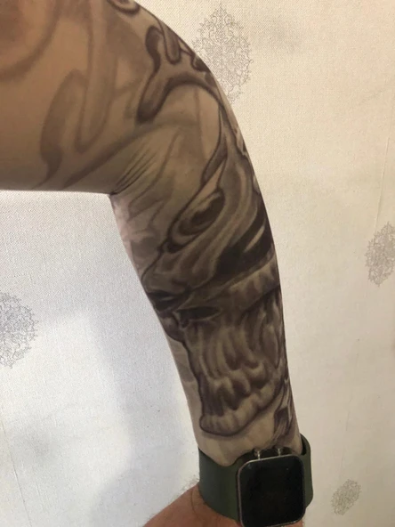 Giyilebilir Çorap Dövme Kuru Kafa Dövmesi Çift Kol ürün görseli 1