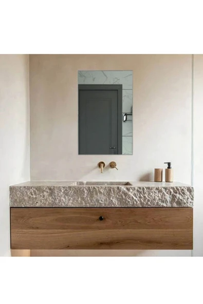 Tek Aynalı Kapaklı 3 Raflı Çok Amaçlı Banyo Dolabı Beyaz ürün görseli