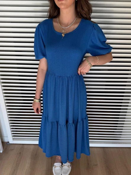 Kadın Kısa Kollu Yakası Açık Katlı Bürümcük Balon Elbise - 2