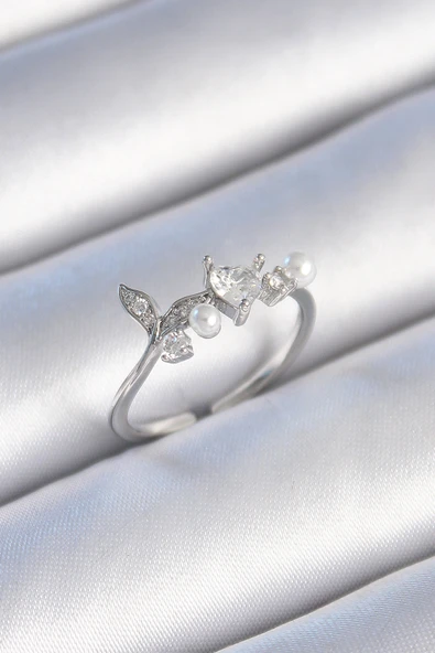 Pirinç Gümüş Renk Zirkon Taşlı Kalp Yaprak Model İnci Detay Kadın Yüzük ürün görseli 1