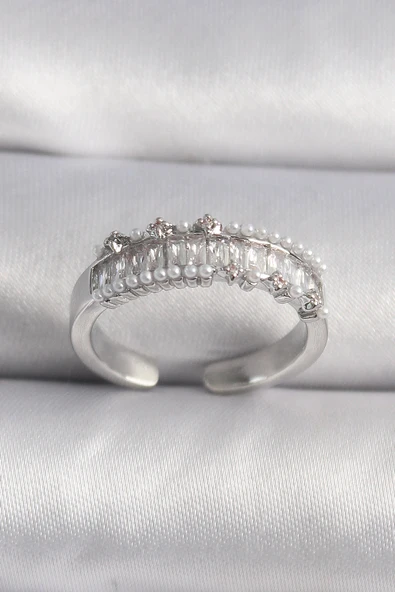 Pirinç Gümüş Renk Zirkon Taşlı İnci Detay VIP Seri Kadın Yüzük ürün görseli 1