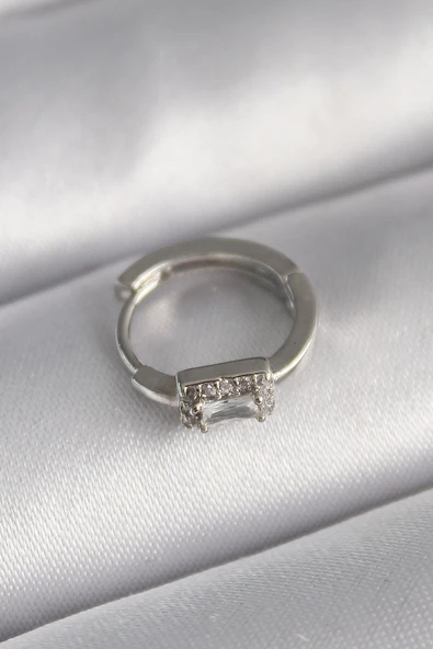 316L Çelik Gümüş Renk Kare Zirkon Taşlı Tragus Piercing ürün görseli 1