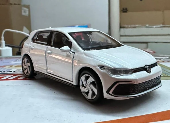 Oyuncak Metal Model Araba 1/36 Çek Bırak VW Golf 8 GTI Beyaz - 1