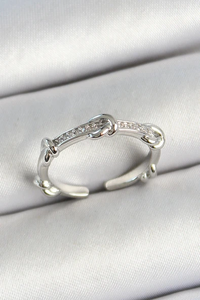 Pirinç Düğüm Figürlü Zirkon Taşlı Gümüş Renk Ayarlanabilir Kadın Yüzük ürün görseli 1